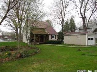 3396 Hayes Rd, Baldwinsville, NY 13027