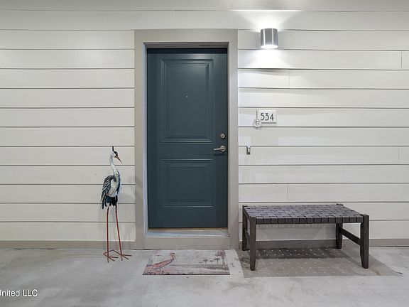 3rd image of 2501 Bienville Blvd #534