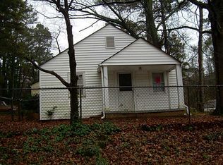2968 Palm Dr, East Pt, GA