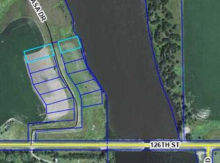 12682 Playa Casa Dr, Aberdeen, SD 57401