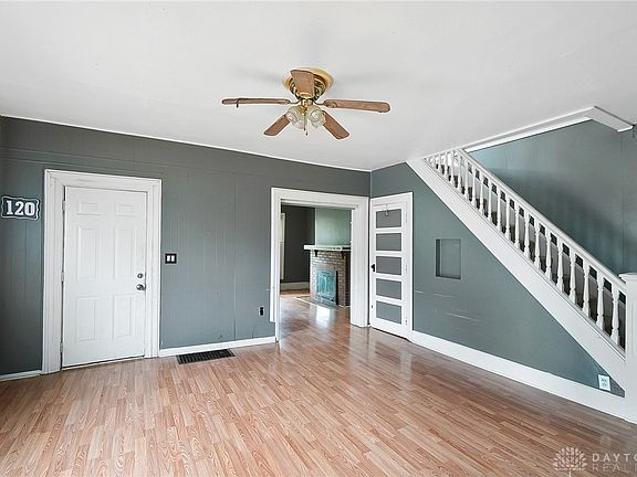 4th image of 120 Baltimore St