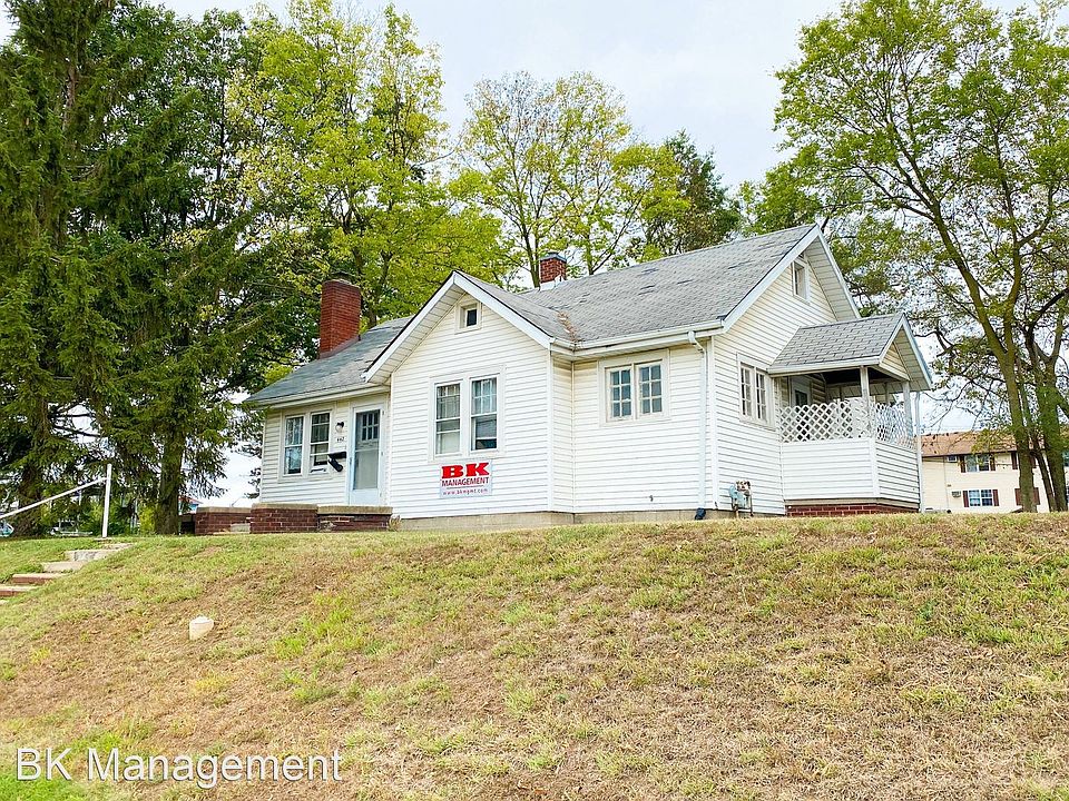 1st image of 442 Steely St