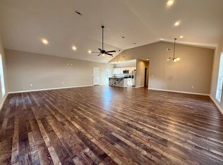 144 Gerald Bryant Rd, Guntersville, AL 35976