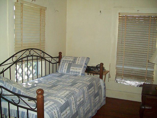 1st image of 506 Humphrey Ave