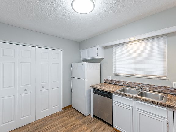 3rd image of 6344 Tamworth Ct #6344
