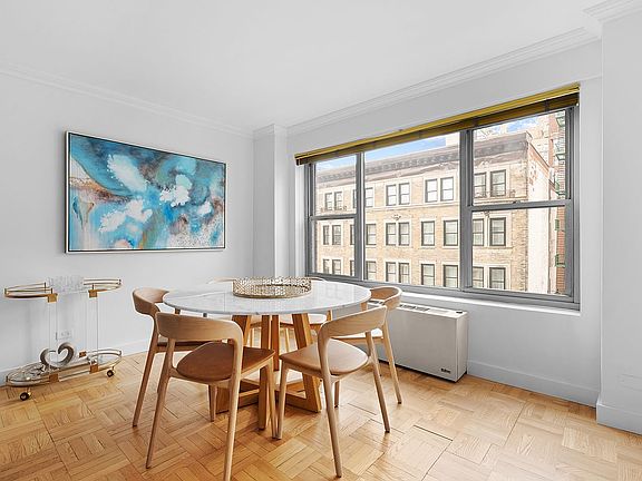 5th image of 2 5th Ave APT 8R