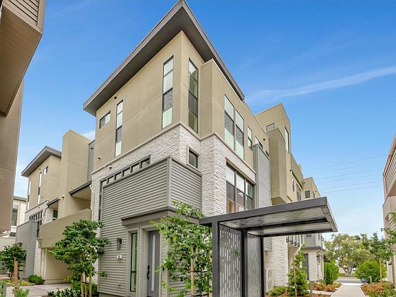 3rd image of 2910 Sanor Pl #108