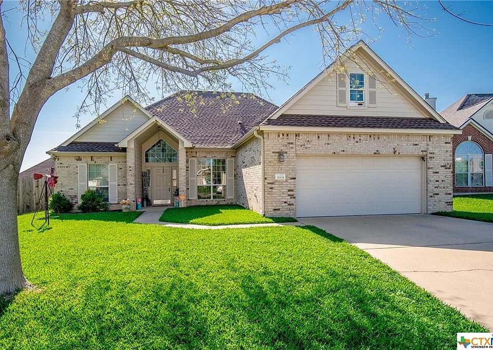 1st image of 1004 Woodhollow Dr