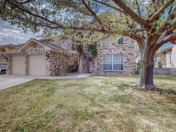 3rd image of 8412 Fairmont Dr NW