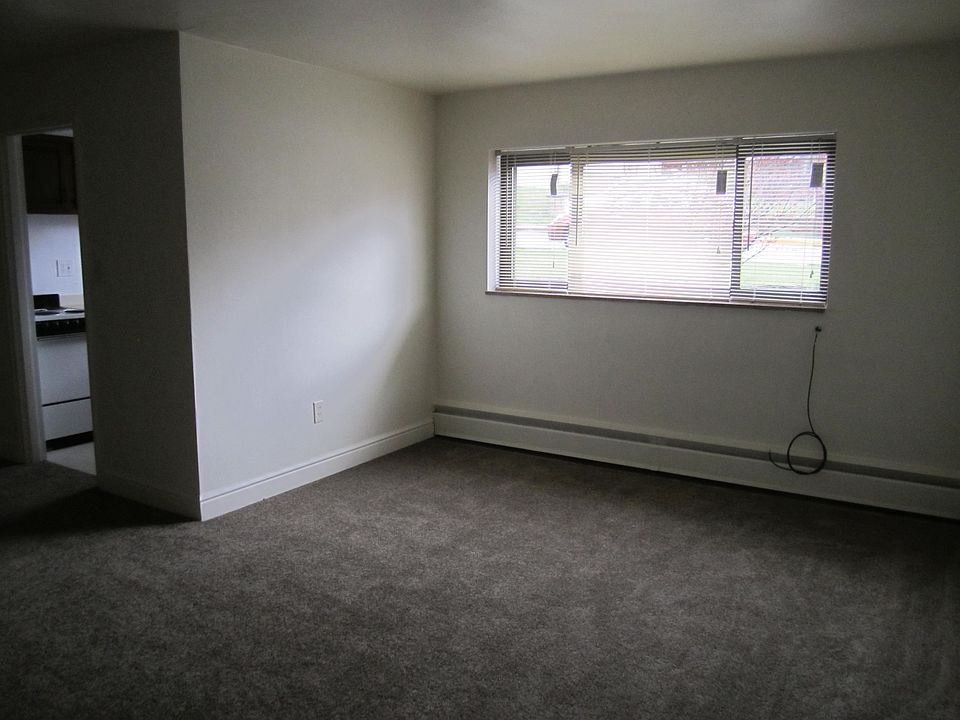 1st image of 2976 Voelkel Ave APT 1