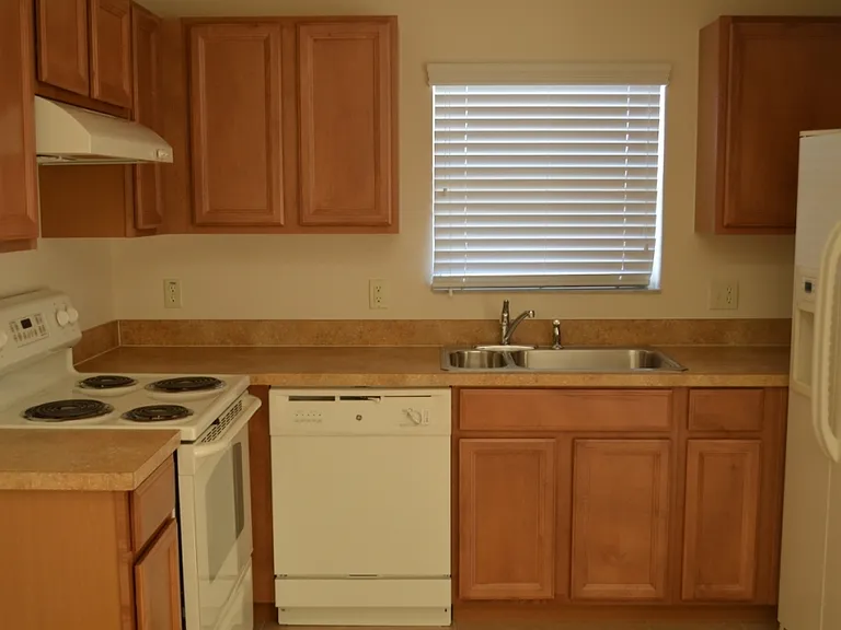 1555 Reflection Cv — Photo 4