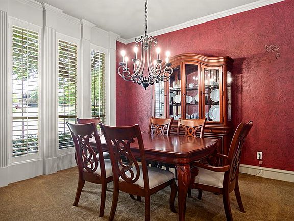 4th image of 7901 Forest View Ct
