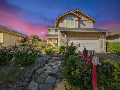827 Stillson Drive, Petaluma, CA, 94954