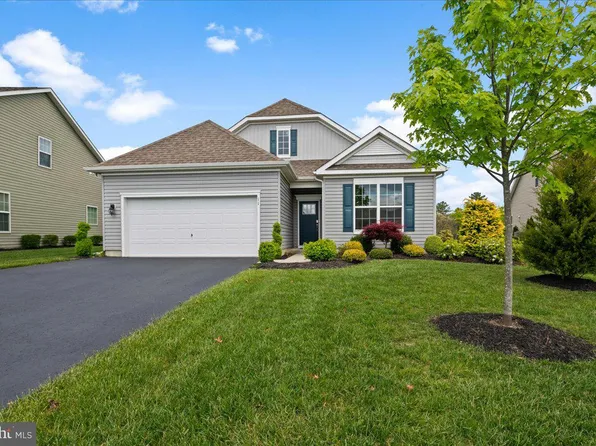 11 Woodchuck Dr, Barnegat, NJ 08005