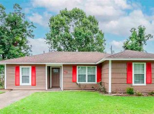 408 Bridal Wreath Ave, Orange, TX 77630