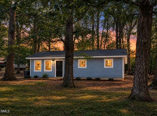 614 Locust Rd, Hillsborough, NC 27278
