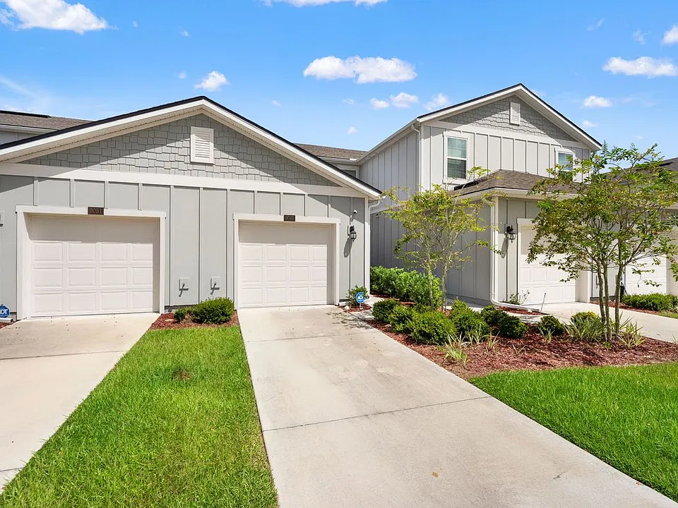 9049 Gifford Dr