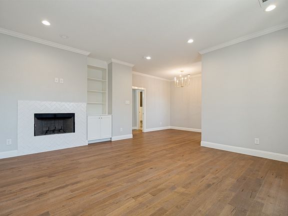2nd image of 10738 Park Village Pl APT D