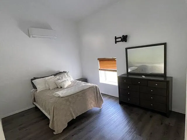 2 bed, $2,250 — Photo 3