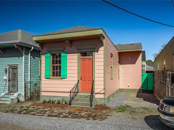 1127 Music St, New Orleans, LA 70117