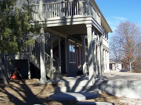 3rd image of 711 W Douglas St APT 8