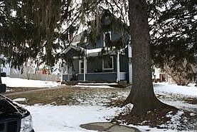 1st image of 225 Highland St