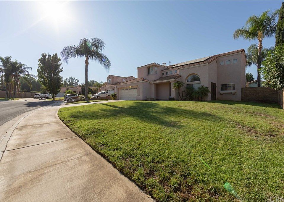 1st image of 23669 Breezy Meadow Ct