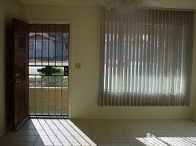 4th image of 4350 E Capistrano Ave