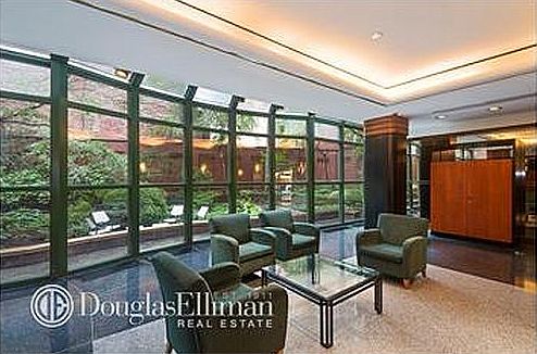 4th image of 295 Greenwich St APT 5C