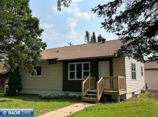 1602 E 25th St, Hibbing, MN 55746