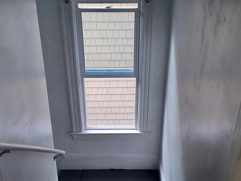 Hope St — Photo 3