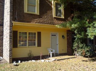 1111 Mountain View Dr, Harrisonburg, VA 22801