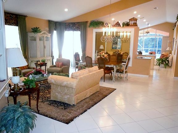 5th image of 10866 Fairmont Village Dr