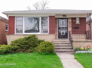 15926 Woodbridge Ave, Harvey, IL 60426