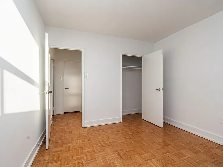 265 Dixon Rd — Photo 23
