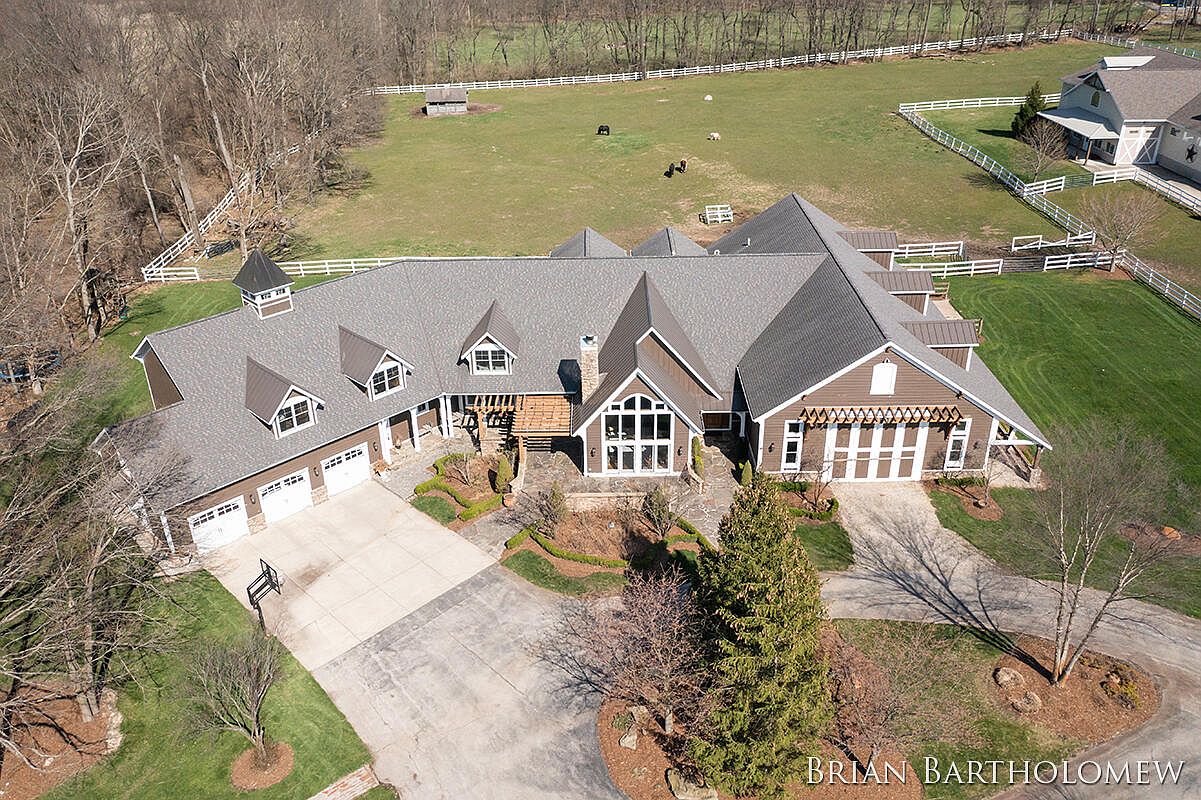 1030 Skyevale Dr NE, Ada, MI 49301 Zillow