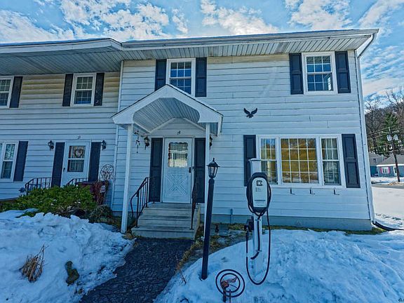 3rd image of 14 Mountaindale Ct