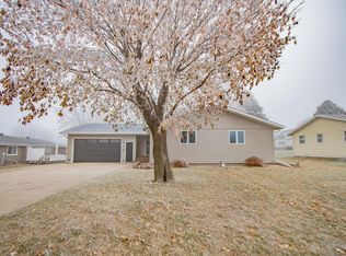 710 Louisiana Ave, Adrian, MN 56110