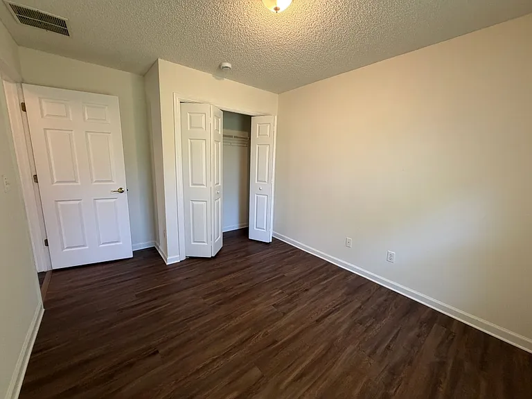 4 Serenity Pl #B — Photo 19
