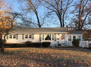 29 Cora St, Enfield, CT 06082