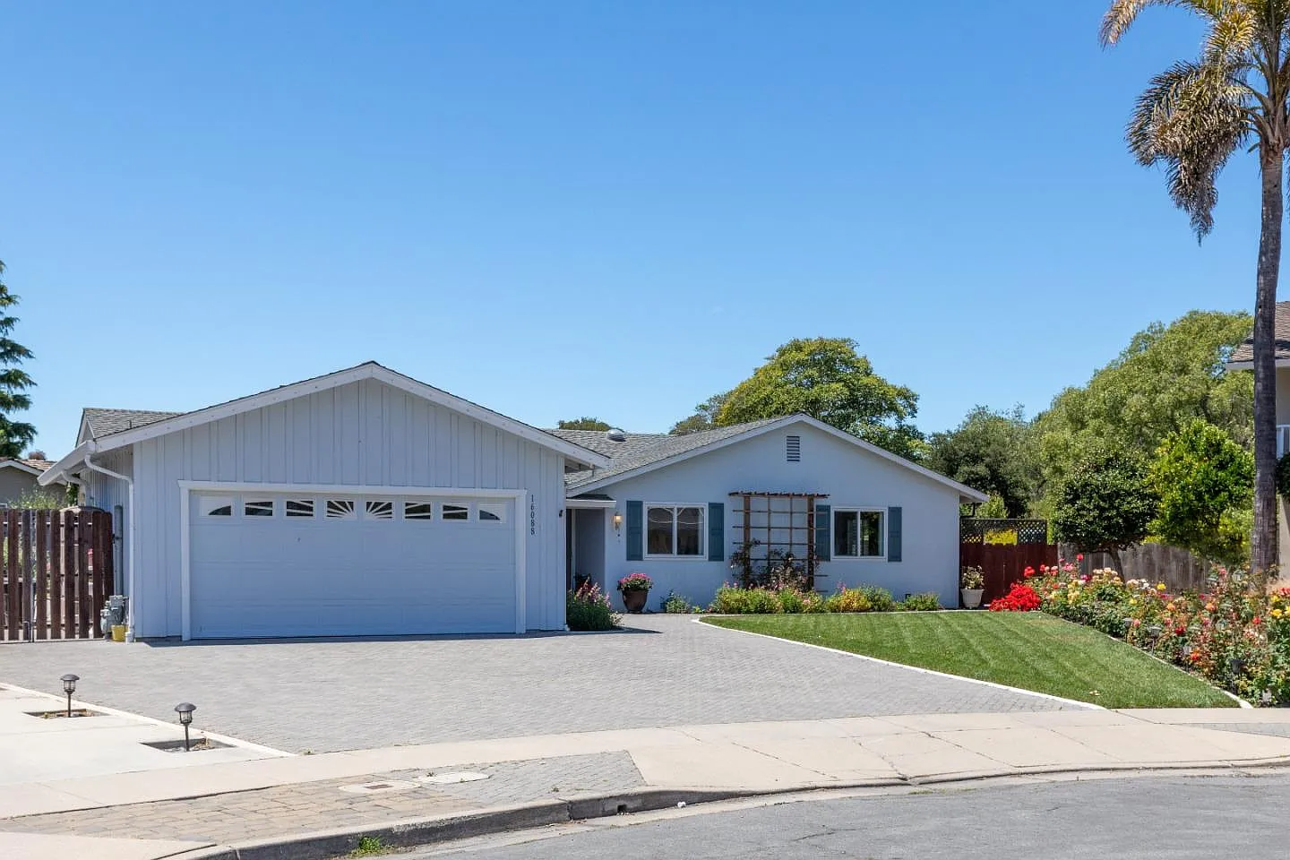 16088 Balfour Ln photo 1