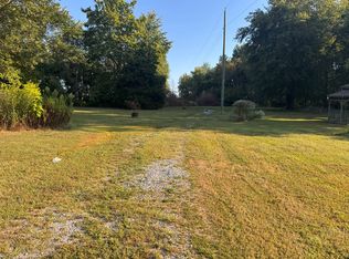 161 Goolsby Rd, Eldorado, IL 62930