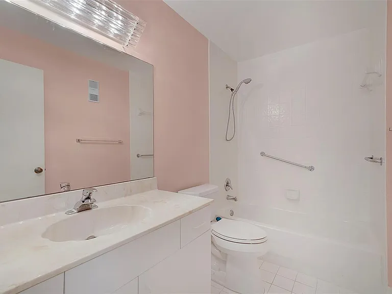 5876 Regal Glen Dr #201 — Photo 26
