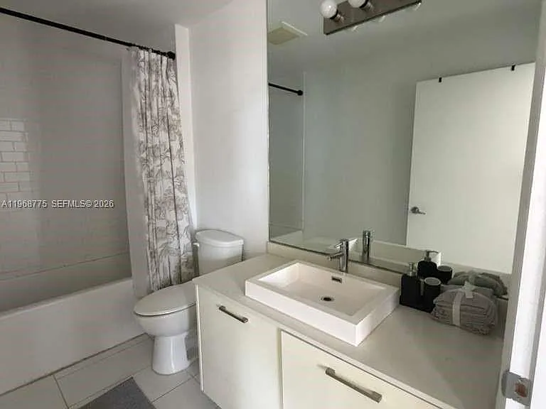 151 SE 1st St #909 — Photo 2