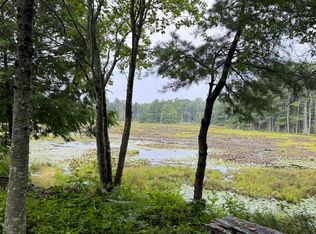 45 Hillside Pl, Boothbay, ME 04537