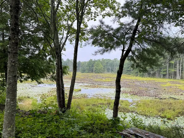 45 Hillside Place, Boothbay, ME 04537