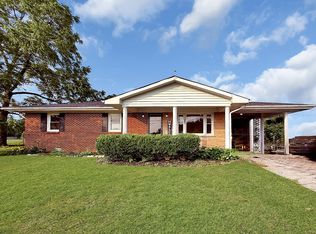 558 1st Ave S #S, Baxter, TN 38544