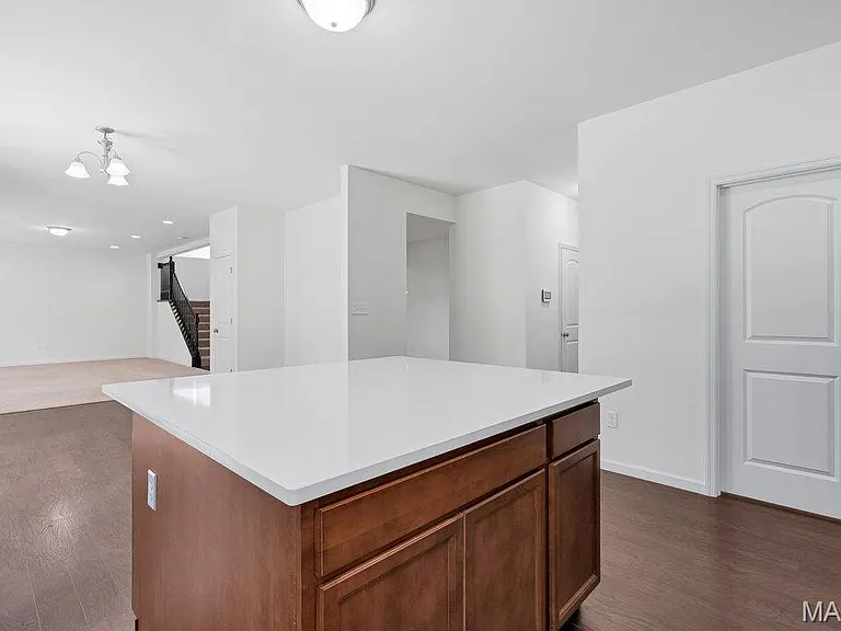 264 Arbors At Bridle Path — Photo 11