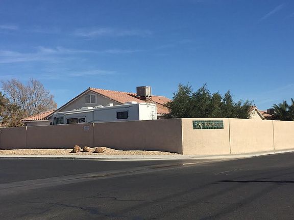 3rd image of 617 Carlitos Ave