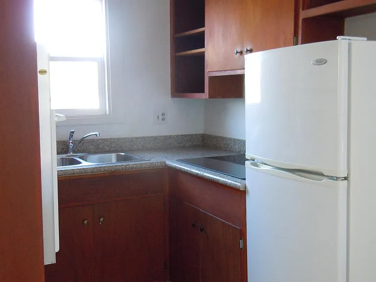 5727 Bayview Ave #C — Photo 3